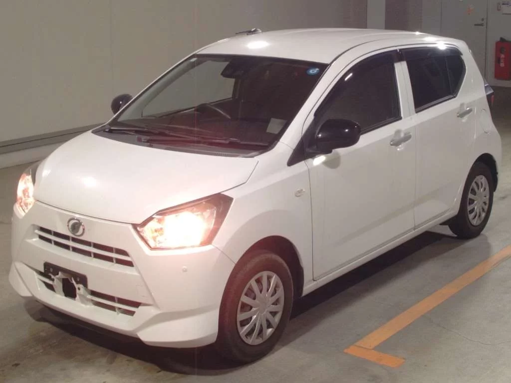 Daihatsu Mira e:S LA350S 2024